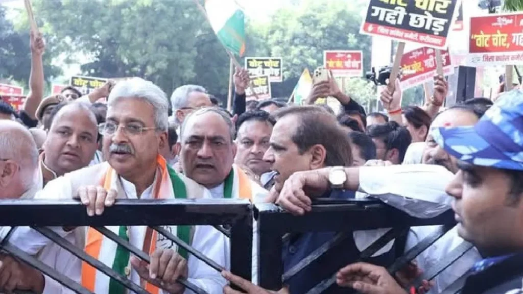 Summer Express - बिहार जीत से हरियाणा में कमजोर पड़ा कांग्रेस अभियान, BJP आक्रामक