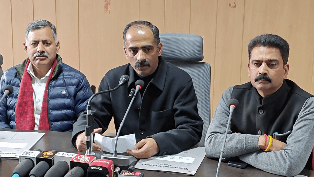 Summer Express - मंडी में जश्न नहीं, सरकार रखेगी विज़न प्रस्तुत—जन संकल्प सम्मेलन की तैयारियां पूरी, BJP विधायकों को भी निमंत्रण