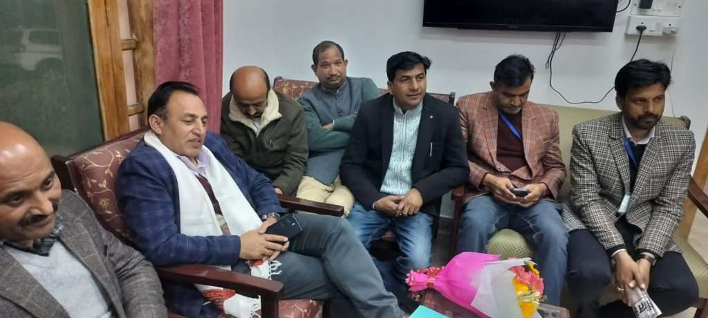 Summer Express - HGTU ने सरकारी स्कूलों के CBSE में परिवर्तन का किया समर्थन, पर पुनः परीक्षा को बताया अनुचित