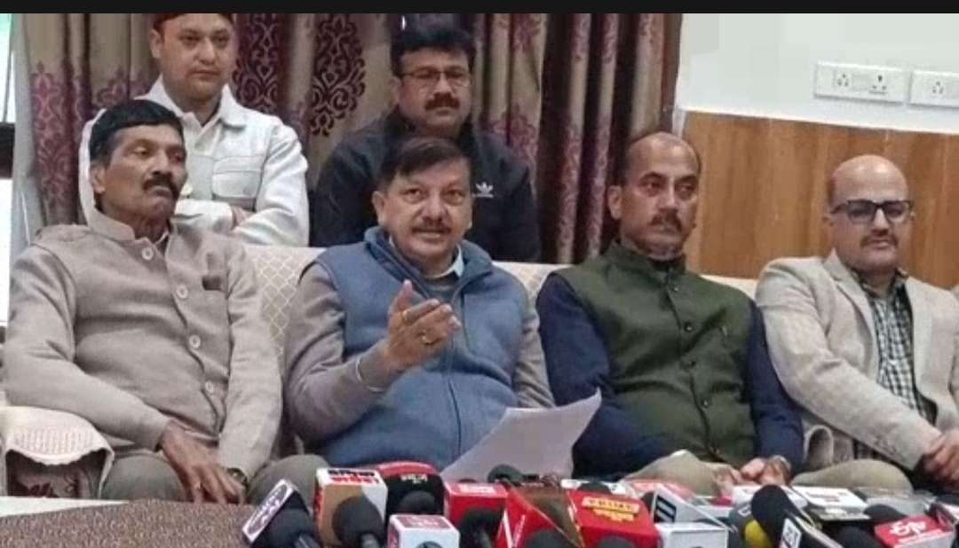 Summer Express - राजेंद्र राणा ने सरकार के तीन सालों को बताया विफल, लगाए गंभीर आरोप