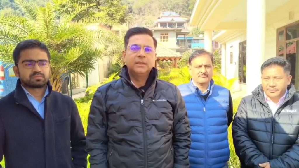 Summer Express - हिमाचल के फोरलेन निर्माण मॉडल को समझने पहुंची उत्तराखंड टीम, कही तकनीक अपनाने की बात