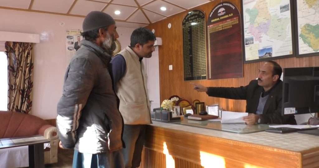 Summer Express - भलोडी पंचायत में जन्म-मृत्यु प्रमाण पत्र न मिलने से बढ़ी परेशानी,उपप्रधान ने SDM को सौंपा ज्ञापन