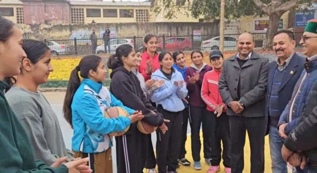 Summer Express - राष्ट्रीय बास्केटबॉल प्रतियोगिता के लिए हिमाचल की सीनियर महिला टीम चेन्नई रवाना