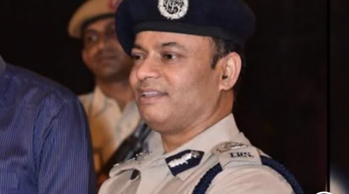 Summer Express - भ्रष्ट पुलिसकर्मियों पर सख्त प्रहार, डीजीपी ओपी सिंह का बड़ा फैसला