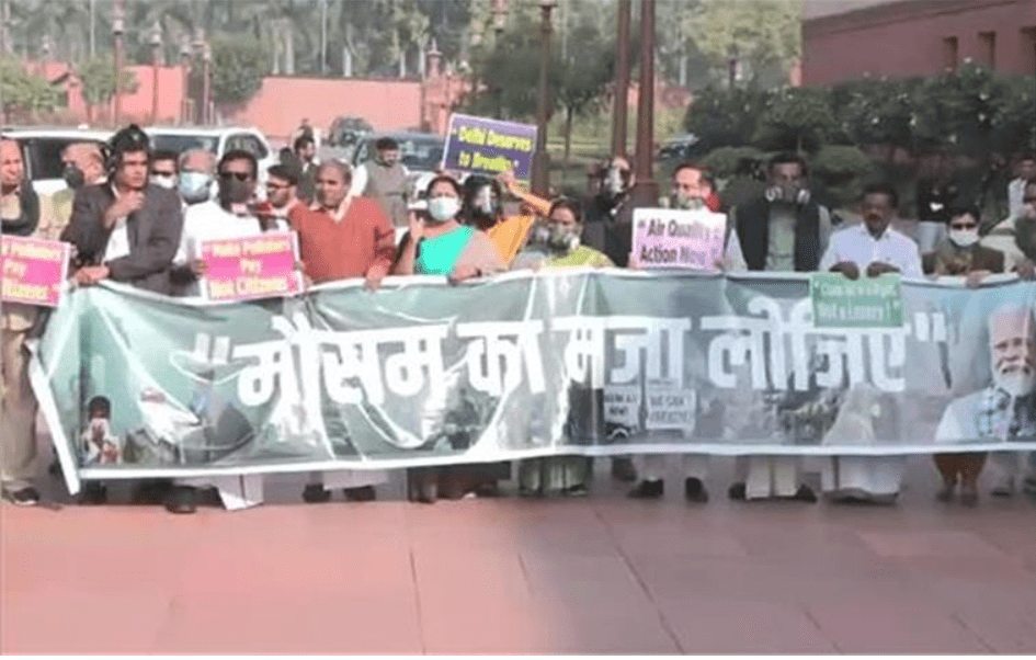 Summer Express - दिल्ली-एनसीआर गैस चैंबर: प्रियंका गांधी ने सरकार पर  उठाए सवाल