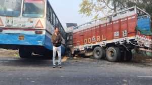 Summer Express - घने कोहरे में जींद-कैथल मार्ग पर बड़ा सड़क हादसा
