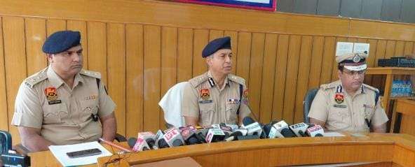Summer Express - डीजीपी नियुक्ति विवाद बढ़ा : यूपीएससी ने पैनल लौटाया, हरियाणा सरकार असमंजस में