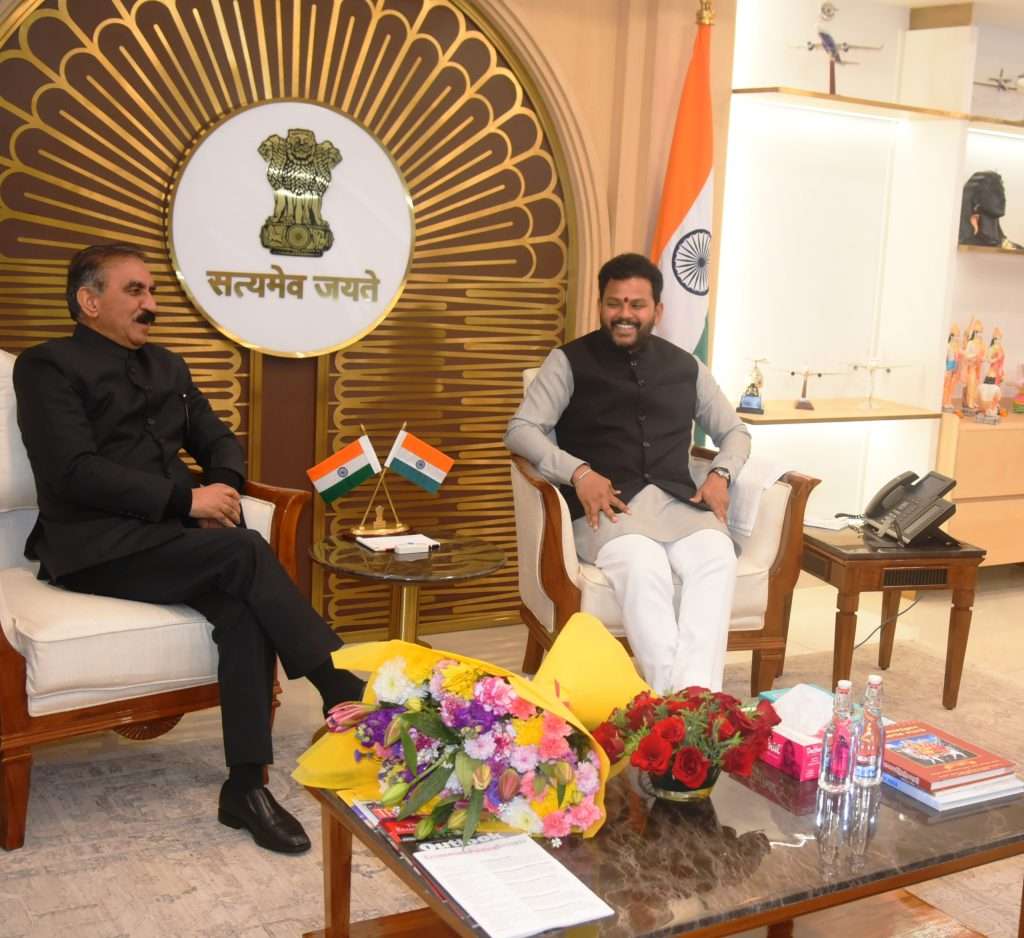 Summer Express - सीएम की दिल्ली में पहल..शिमला व कांगड़ा हवाई अड्डों के विस्तार और उड़ान समय बढ़ाने पर केंद्रीय मंत्री से चर्चा