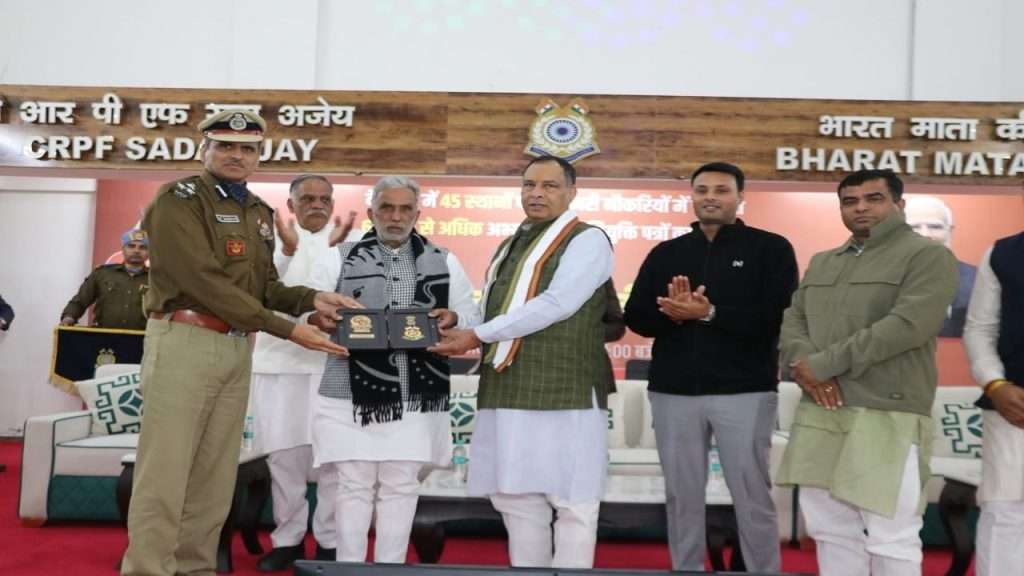 Summer Express - खेवड़ा CRPF केंद्र में रोजगार मेला, 71 युवाओं को मिली नौकरी