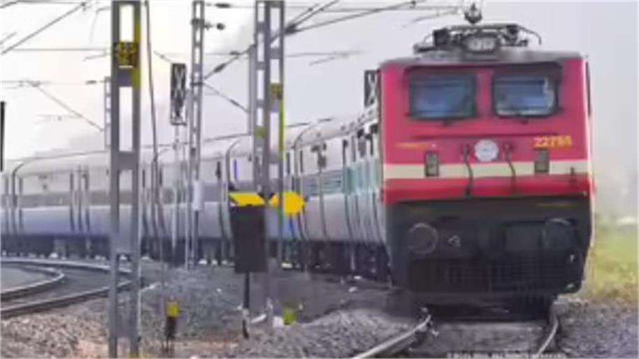 Summer Express - रेल यात्रियों के लिए बड़ी राहत: 10 प्रमुख ट्रेनों का किराया हुआ कम