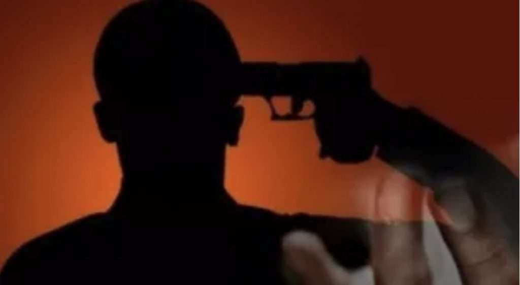 Summer Express - रोहतक में IPS अधिकारी के पिता ने खुद को गोली मारकर की आत्महत्या