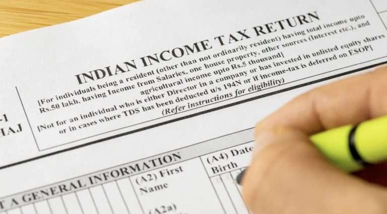 Summer Express - New Income Tax Act 2026: नौकरीपेशा वर्ग को बड़ी राहत, टेक-होम सैलरी बढ़ने की उम्मीद
