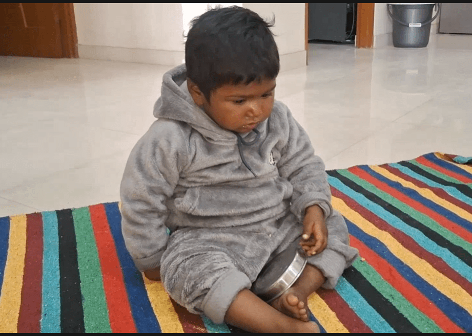 Summer Express - अंबाला में रेलवे कॉलोनी से दो साल की मासूम बरामद, परिजनों की तलाश जारी