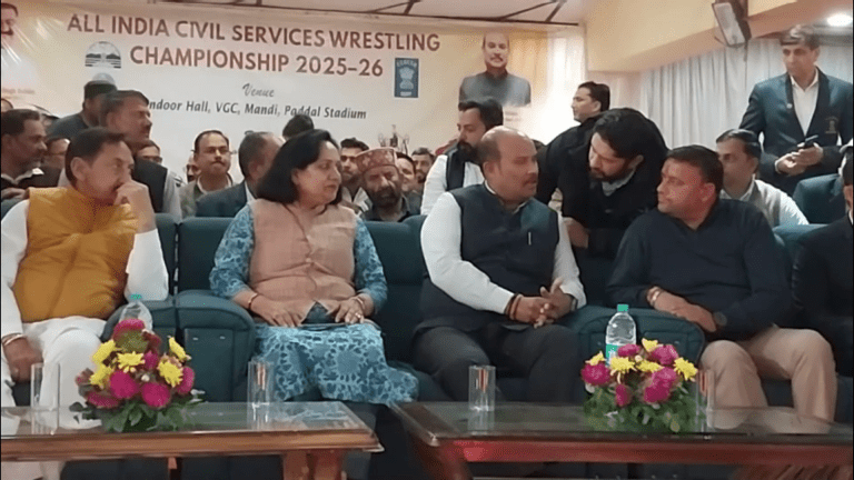Summer Express - सरकार व विधानसभा अध्यक्ष लेंगे प्रिवलेज मोशन पर संज्ञान,वापस लेने का नहीं है कोई इरादा