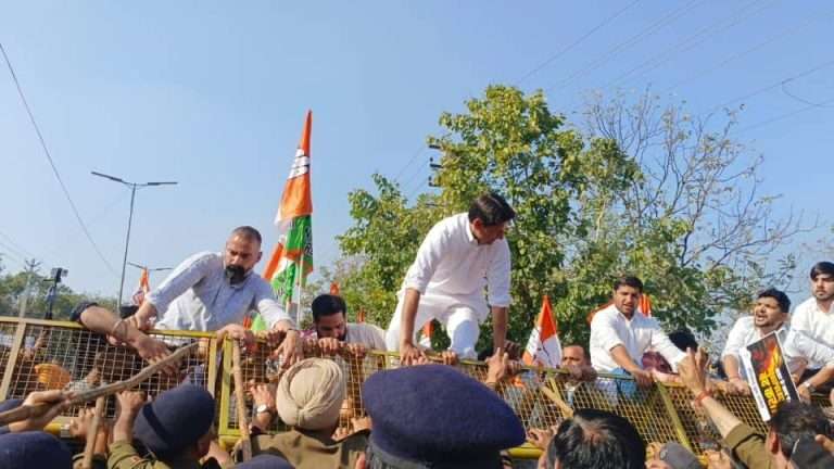 Summer Express - कांग्रेस ने HPSC धरने का समर्थन किया, नेताओं को हिरासत में लिया