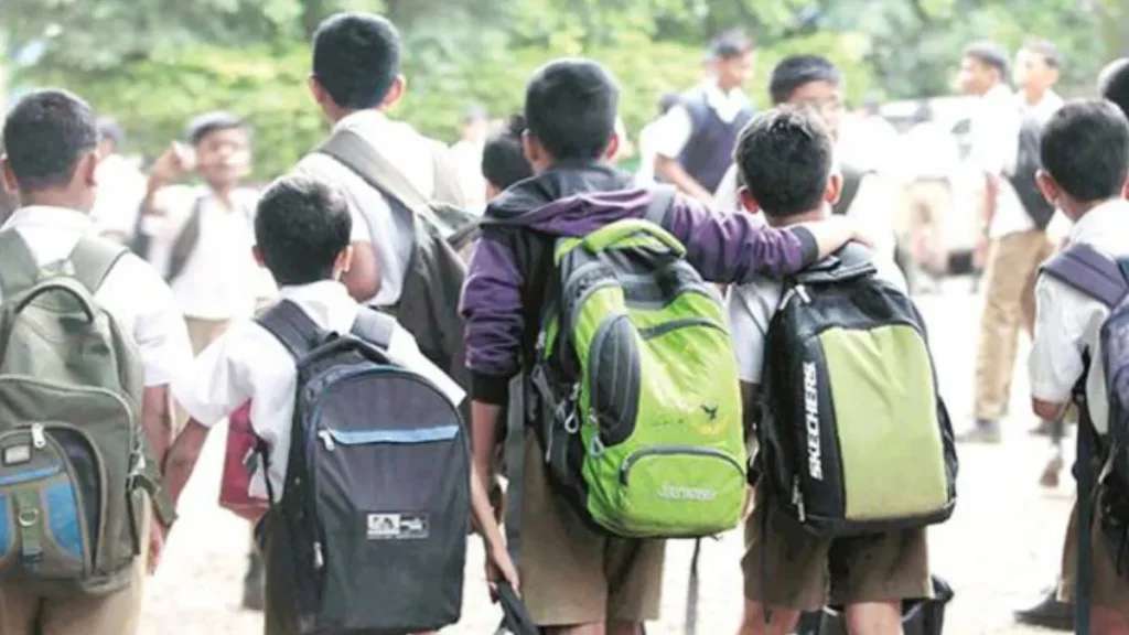 Summer Express - हिमाचल प्रदेश के स्कूलों की स्थिति पर गंभीर सवाल, शिक्षा विभाग करेगा कार्रवाई