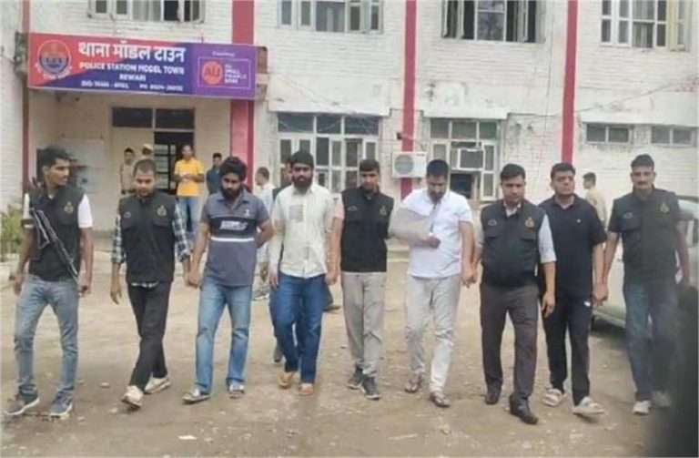 Summer Express - रेवाड़ी पुलिस ने सरपंच पर हमला करने वाले फरार आरोपी को मथुरा से किया गिरफ्तार