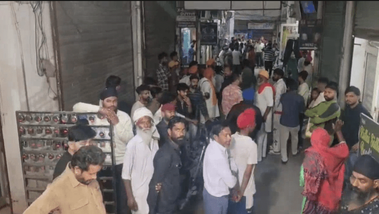 Summer Express - जिम के बंद कमरे में मिली 18 वर्षीय युवती की लाश, हत्या का आरोप