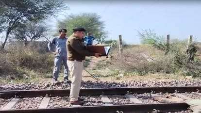 Summer Express - लोहारू में वंदे भारत ट्रेन के आगे कूदकर युवक ने दी जान