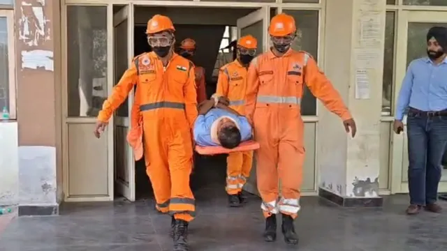 Summer Express - सायरन बजते ही मचा हड़कंप, बाद में निकली भूकंप आपदा मॉक ड्रिल