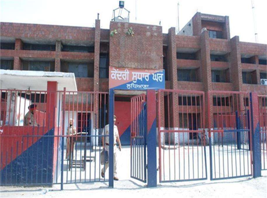 Summer Express - लुधियाना जेल में नशा तस्करी का खुलासा, हवालाती से मादक पदार्थ बरामद
