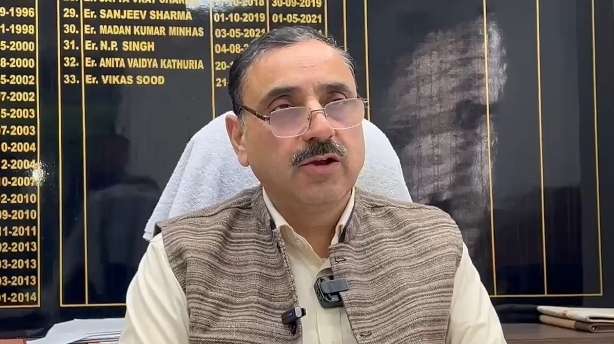 Summer Express - बिटुमेन महंगा, सड़क निर्माण की रफ्तार धीमी; पीएमजीएसवाई-3 के कई प्रोजेक्ट प्रभावित