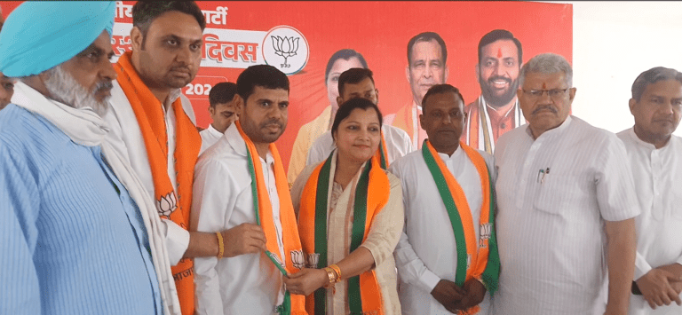 Summer Express - कैथल में भाजपा स्थापना दिवस पर संगठन का विस्तार, AAP और INLD नेताओं ने थामा भाजपा का दामन