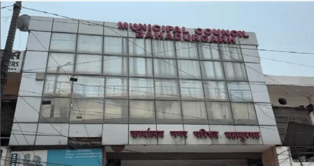 Summer Express - बहादुरगढ़ नगर परिषद ने बकायेदारों पर कसा शिकंजा, नोटिस जारी
