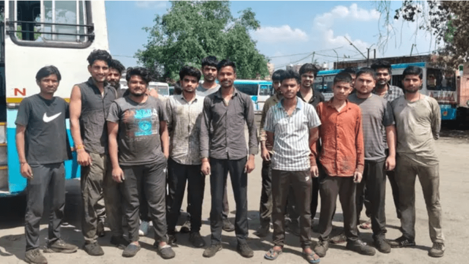 Summer Express - सोनीपत बस अड्डे के अप्रेंटिसों का प्रदर्शन, 5 महीने से लंबित मानदेय को लेकर रोष