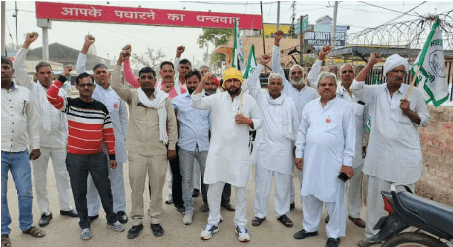 Summer Express - बरवाला अनाज मंडी में किसानों का विरोध प्रदर्शन, नए खरीद नियमों के खिलाफ नाराजगी