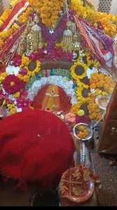 Summer Express - मन्नत पूरी होने पर श्रद्धालुओं ने मां चिंतपूर्णी मंदिर में चढ़ाई चांदी,दर्शन स्थल का हुआ सौंदर्यीकरण