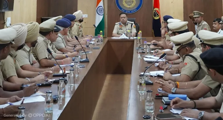 Summer Express - पंचकूला चुनाव: 1200 पुलिसकर्मी तैनात, संवेदनशील बूथों पर कमांडो निगरानी