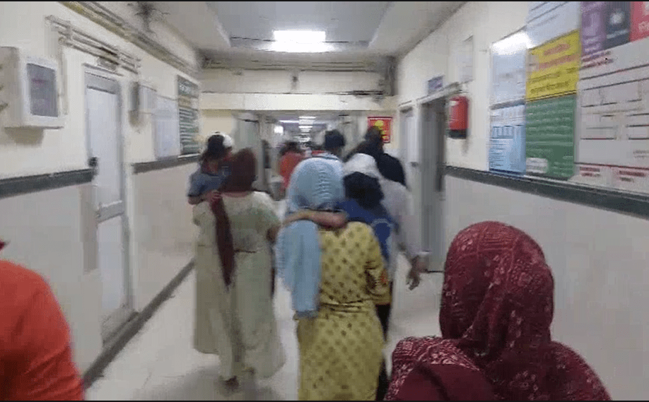 Summer Express - फरीदाबाद के स्कूल में बड़ा हादसा, निर्माणाधीन इमारत की दीवार गिरने से 4 बच्चे घायल
