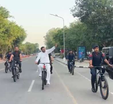 Summer Express - साइकिल चलाकर मुख्यमंत्री नायब सिंह सैनी ने दिया स्वस्थ भारत-स्वस्थ हरियाणा का संदेश