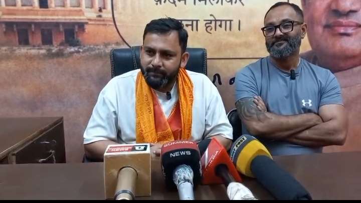 Summer Express - अम्बोटा जिला परिषद वार्ड में भाजपा एकजुट, पवन लम्बरदार की जीत का दावा