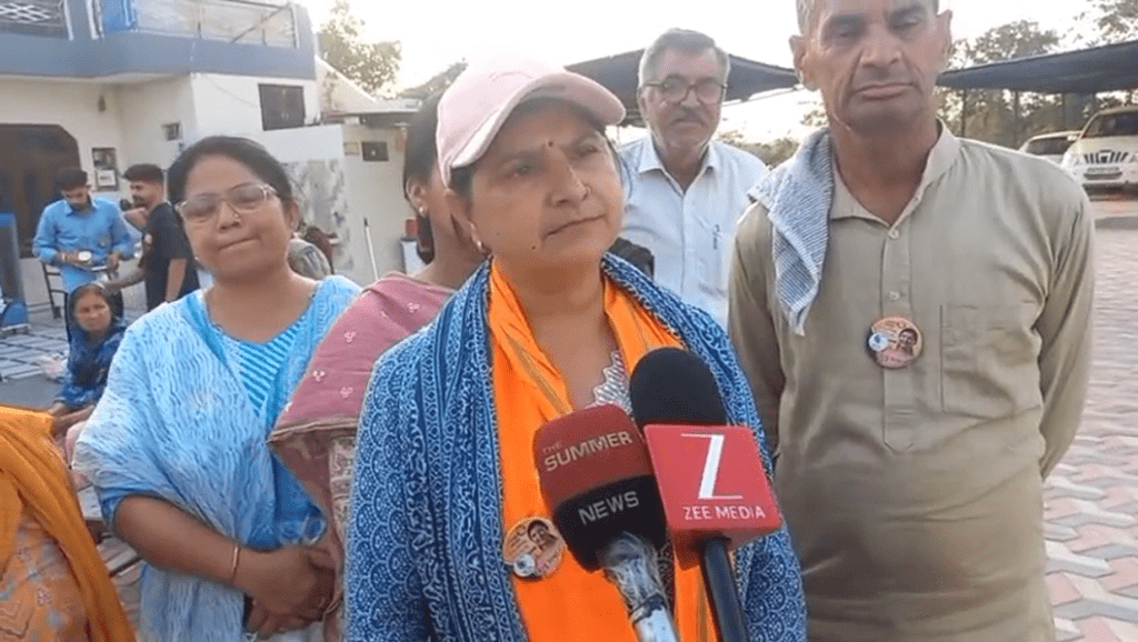 Summer Express - रायपुर जिला परिषद चुनाव में नशे के मुद्दे पर सियासी वार, बिंदु शर्मा ने कांग्रेस प्रत्याशी को घेरा